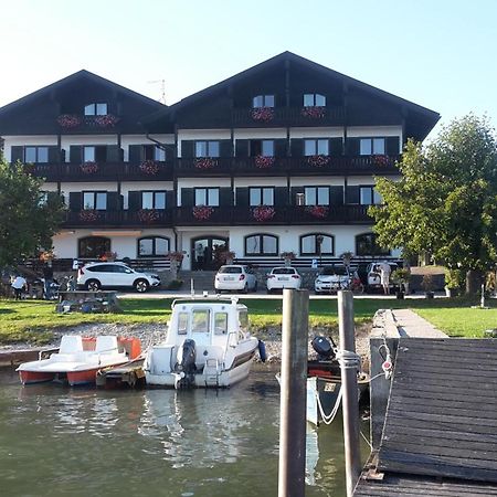 גשטאדט אם קימזה Gaestehaus Gruenaeugl Am See מראה חיצוני תמונה